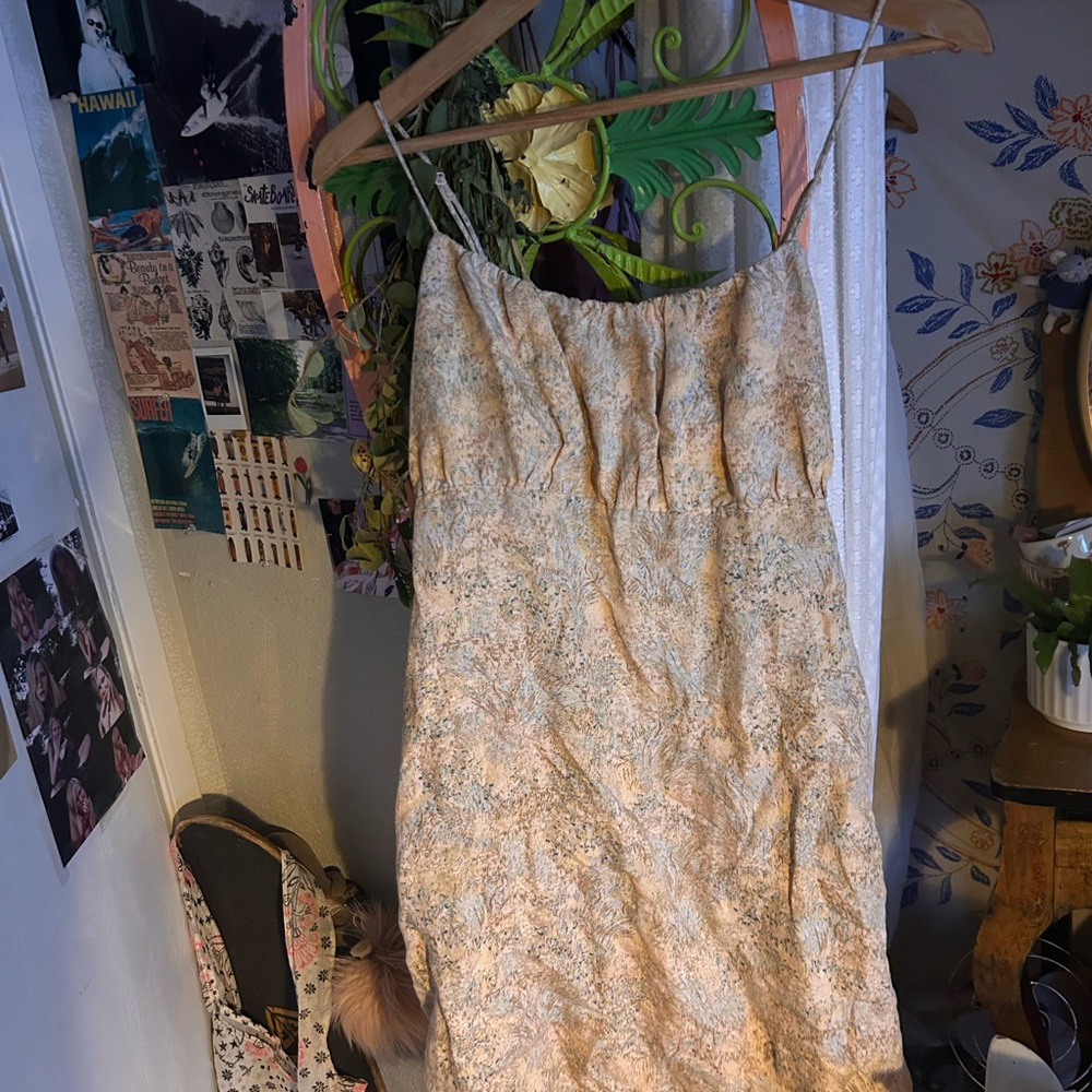 Floral Cream dress brand new with tags!!!!